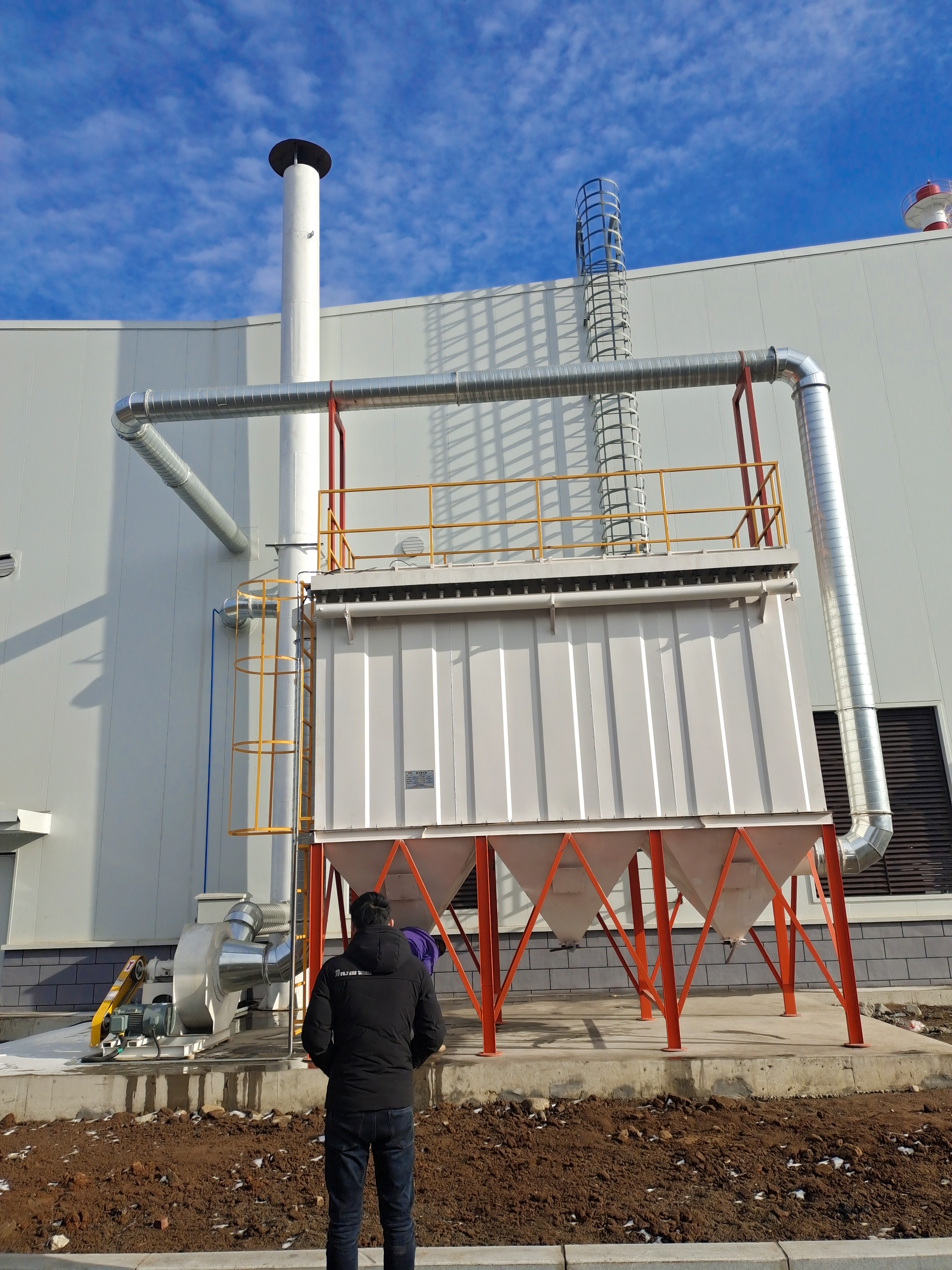 脉冲式布袋除尘器